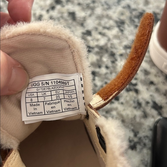 UGG Kids' Rennon II Sneaker high boot size 8 chestnut - Picture 10 of 12